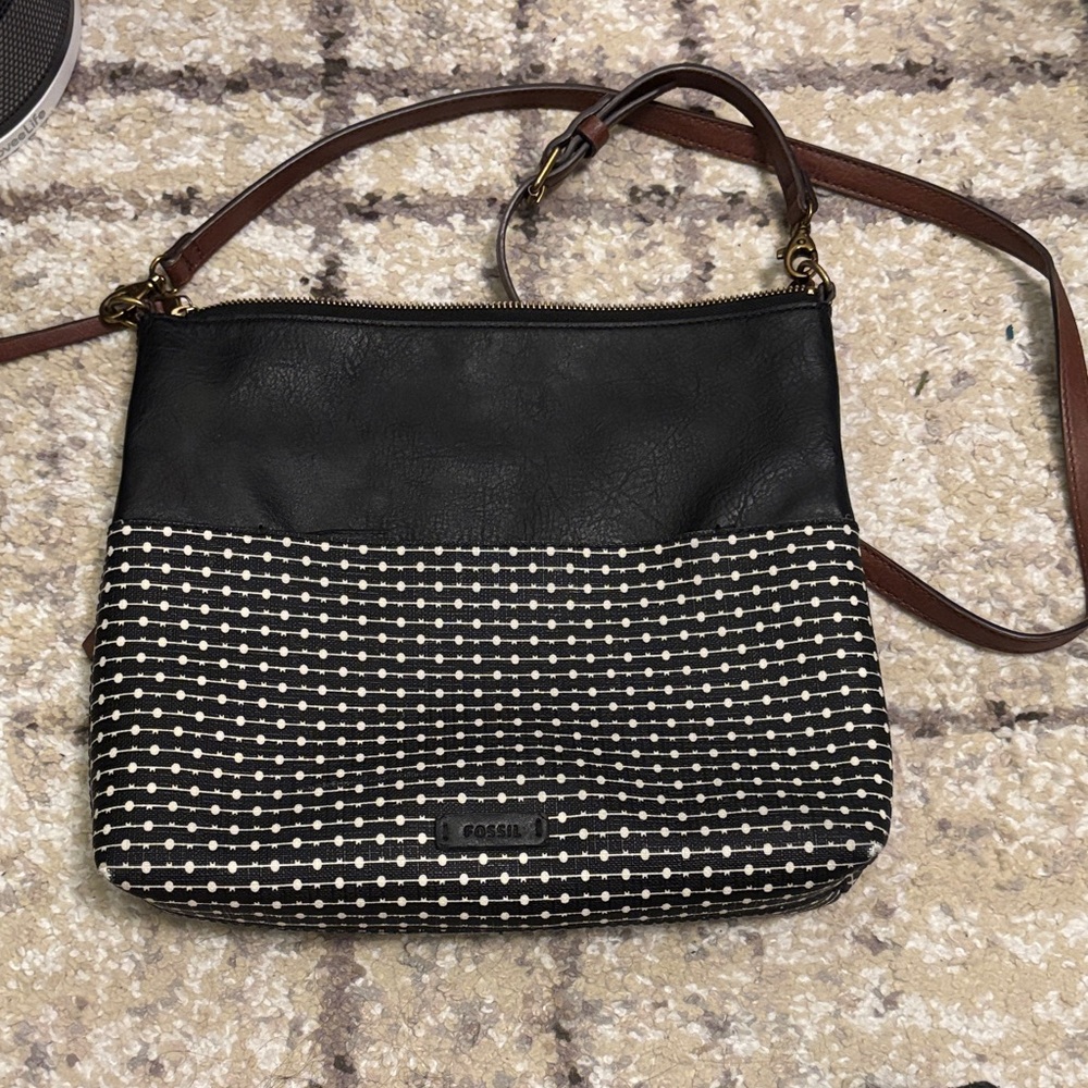 Fossil Black and Cream Crossbody Bag